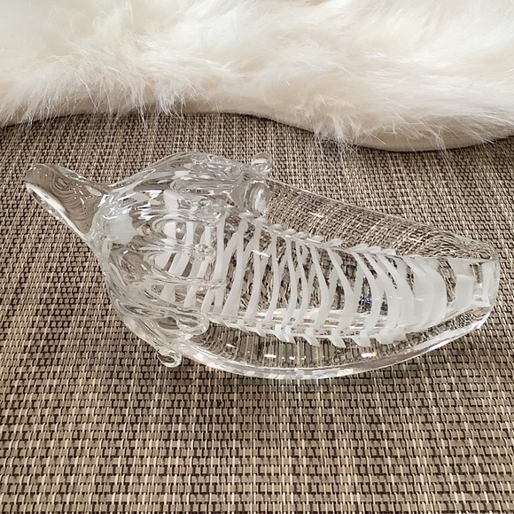 HAND BLOWN ART GLASS PAPERWEIGHT - Picture 3 of 12